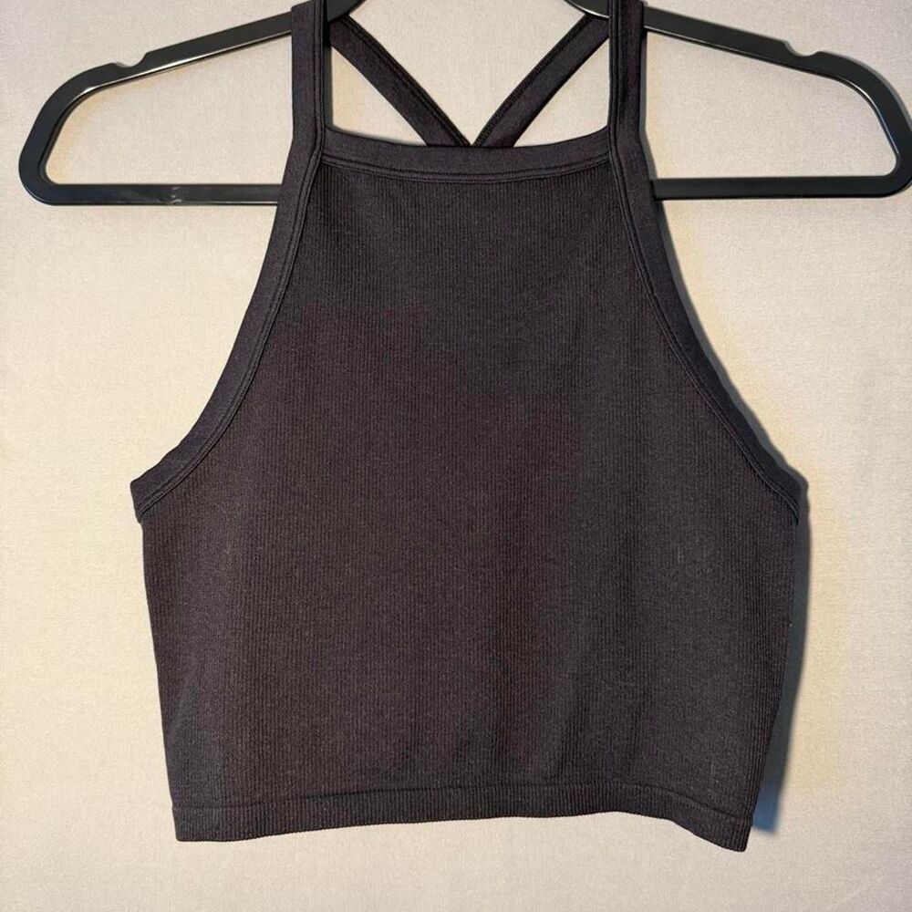Wild-fable Women's Grey and Black Crop-top